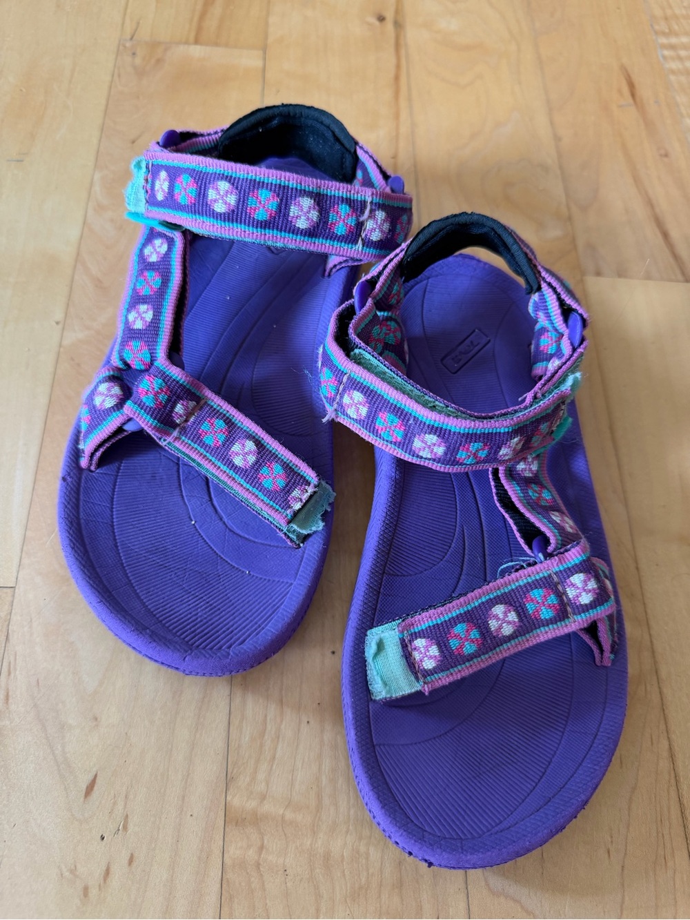 Teva Kids Sz 1 Hurricane 2 6294 Purple Teal Pink Candy Pattern Adventure Sandals